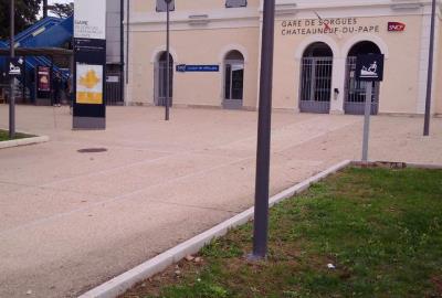 Gare de Sorgues - Châteauneuf-du-Pape